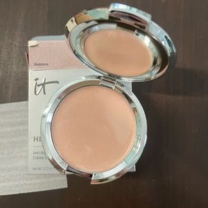 it Hello Light Creme